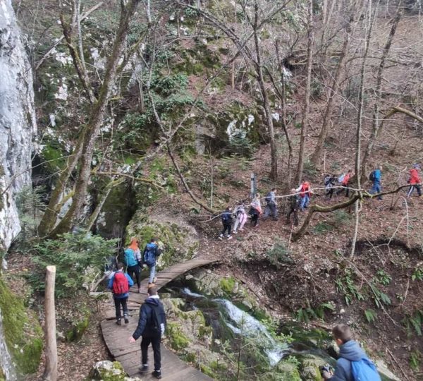 vodopadzovik,nacionalniparkkozara,gradprijedor,priroda,avantura,boravakuprirodi